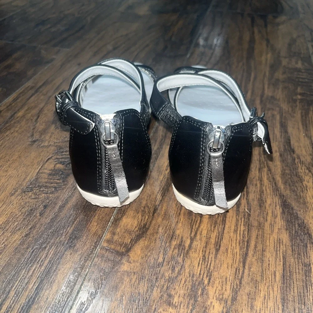 Geox Black Leather Strappy Sandals  Women's Size US 6.5 (37) NWOB